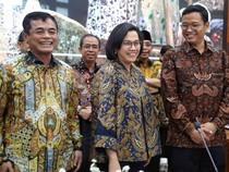 1748063229663-senyum-sri-mulyani-diapit-dua-dirjen-pilihan-prabowo-1748005109709_43