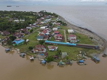1748142392629-tanggul-harapan-di-tepi-muara-sampara-1748078734823_43
