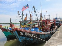 1748668037183-kapal-maling-ikan-asal-malaysia-ditangkap-1748607649652_43