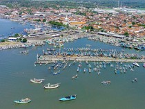 1750050427456-menuju-laut-modern-kapal-perikanan-indonesia-ditransformasi-jadi-kapal-besi-1749975275957_43