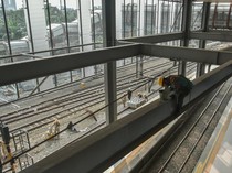 1750957554713-persiapan-akhir-stasiun-tanah-abang-baru-sambut-pengalihan-penumpang-1750943145131_43