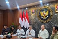 1761326667518-menteri-koordinator-bidang-pangan-zulkifli-hasan-zulhas-1761303870104_43