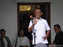 1761326694605-potret-bahlil-ungkap-spbu-swasta-setuju-beli-pasokan-dari-pertamina-1758276080919_43