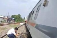 1761391344566-kereta-purwojaya-anjlok-1761387108887_43