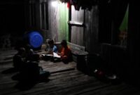 1761391824522-warga-desa-lakarama-muna-belum-dapat-aliran-listrik-pemerintah-1_43