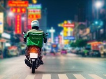 1761542523564-kelakuan-kocak-netizen-saat-pesan-makanan-via-ojol-ini-bikin-ngakak-2_43
