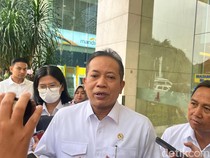 1761564483427-menteri-koperasi-menkop-ferry-juliantono-1761557842627_43