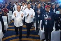 1761564943124-momen-menteri-wahyu-trenggono-resmikan-kampung-nelayan-merah-putih-kkp-1761550784088_43