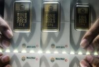 1761629391755-harga-emas-antam-meroket-hari-ini-nyaris-rp-25-juta-per-gram-1761021329714_43