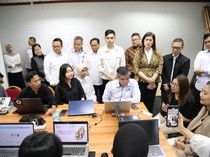 1761737204630-menteri-ketenagakerjaan-yassierli-meninjau-pelaksanaan-program-magang-nasional-2025-bagi-lulusan-baru-perguruan-tinggi-di-grah-1761648149627_43