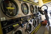 1761888350925-sekolah-bisnis-laundry-cara-baru-dongkrak-usaha-cuci-pakaian-1756186311409_43