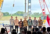 1761888659907-pupuk-indonesia-melalui-anak-usahanya-pt-pupuk-kaltim-memulai-pembangunan-pabrik-soda-ash-di-kawasan-industrial-estate-kie-bon-1761882131507_43