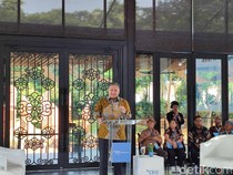 1762255687709-menteri-koordinator-bidang-perekonomian-airlangga-hartarto-1762226913508_43