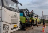 1762255874872-sistem-penundaan-truk-diterapkan-untuk-kurangi-kepadatan-tol-cilegon-timur-1762230962109_43