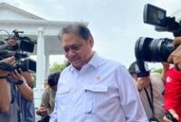 1762277295192-airlangga-dipanggil-ke-istana-1757403879053_43