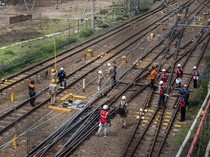 1762342182969-rampung-akhir-2024-begini-kondisi-pembangunan-stasiun-baru-tanah-abang-2_43