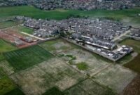 1762428398542-upaya-pemerintah-atasi-alih-fungsi-lahan-sawah-1762406356876_43