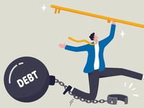 1762514938403-infografis-tips-lunasi-utang-pinjol-1_43