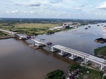 1762536203291-pembangunan-jembatan-musi-v-capai-84-persen-ditargetkan-beroperasi-lebaran-2026-1762516771903_43