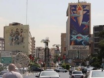 1762600991291-situasi-di-ruas-jalanan-utama-di-teheran-ibu-kota-iran-1755687285888_43