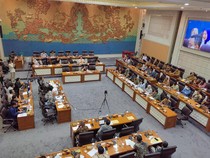 1762774541000-ramai-ramai-produsen-air-minum-kemasan-dipanggil-dpr-ini-yang-dibahas-1762753000347_43