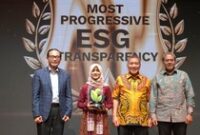 1763033414477-wika-beton-raih-2-penghargaan-indonesia-esg-leadership-award-2025-1763026136982_43
