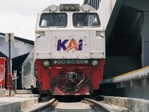 1763205930146-logo-baru-kereta-api-indonesia_43