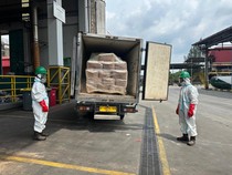 1763227286601-57-ton-udang-terpapar-radioaktif-dimusnahkan-1763201755988_43