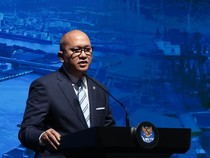 1763227380635-menteri-investasi-dan-hilirisasikepala-bkpm-sekaligus-ceo-danantara-indonesia-rosan-roeslani-1749978000392_43
