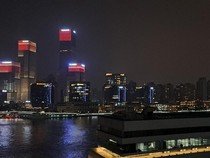 1763357354740-gemerlap-lampu-kota-menghiasi-malam-hari-di-kota-shanghai-china-1_43