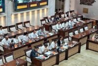 1763379051803-komisi-xi-cecar-anak-buah-purbaya-soal-lesunya-bursa-karbon-ri-1763372279120_43