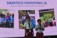 1763571902118-anak-anak-sd-di-sorong-papua-1763564563772_43