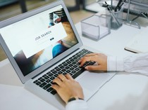 1763615138116-ilustrasi-lowongan-kerja-1761290312171_43