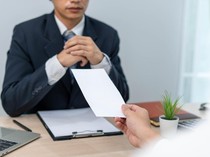 1763960692850-surat-phk_43