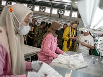 1764068751641-kunjungan-ratu-maxima-di-pabrik-garmen-sragen-1764051940605_43