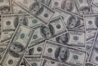 1764565561639-uang-dollar_43