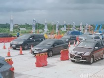 1764587147932-kepadatan-arus-lalu-lintas-di-gt-prambanan-klaten-sabtu-28122024_43