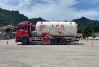 1764738353570-truk-pengangkut-lpg-1764722971956_43