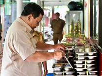 1764997518914-prabowo-tinjau-makan-bergizi-gratis-di-bogor-1_43