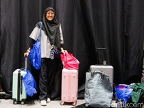 1765019124320-jastip-banjiri-jakarta-x-beauty-omzet-capai-puluhan-juta-1765004379148_43