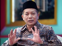 1765191923229-menteri-koperasi-ferry-juliantono-1760065184491_43