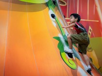 1765343122715-liburan-sekolah-anak-tiba-ini-5-tips-agar-liburan-aman-seru-dan-tenang-1765333264415_43