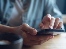 1765429535868-takut-transaksi-online-gak-aman-ini-5-tips-agar-nyaman-belanja-digital-1759213868122_43