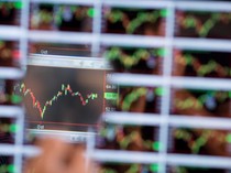 1765429551778-bursa-dan-valas-1765416269-1765416269998_43