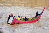 1765559092916-pasokan-lpg-ke-daerah-terisolir-di-sumatera-1765554807446_43