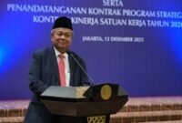 1765559100109-gubernur-bank-indonesia-1765548947778_43