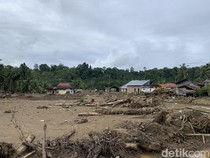 1765710307263-lokasi-bencana-banjir-dan-longsor-di-sumatera-mulia-budidetikcom-1765471845089_43