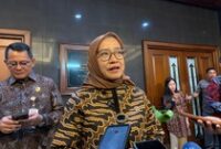 1765775115639-menteri-panrb-rini-widiyantini-1765773664657_43