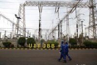 1765818301536-pln-pastikan-keandalan-pasokan-listrik-jelang-nataru-6_43