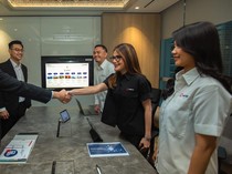 1765818330360-dukung-hilirisasi-nasional-mind-id-perkuat-tata-kelola-perusahaan-1765802888226_43